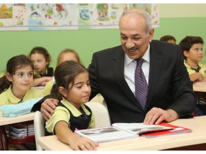 Yazar Bestami Yazgan Fransa’da Çocuklarla Buluşacak