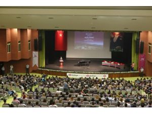 Maltepe Üniversitesi Yeni Öğrencilerine Düzenlenen Törenle ‘Merhaba’ Dedi