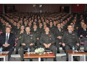 Balıkesir Astsubay Meslek Yüksek Okulunda Akademik Yıl Törenle Açıldı