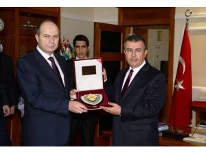 Emniyet Genel Müdürü Lekesiz Görevine Başladı