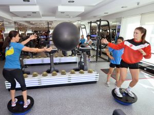 Muratpaşa Belediyespor Salonda Güç Depoladı