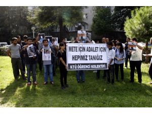 Darp Edilen Arkadaşları İçin Bu Kez Hastane Önünde Eylem Yaptılar