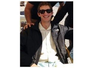 Zuckerberg’in Başı Dertte