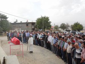 Ufukun Cenazesi Korkuteli’de Toprağa Verildi