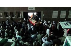 Ypg’lilerin Cenazeleri Diyarbakır’a Getirildi