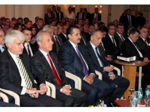 Çalışma Ve Sosyal Güvenlik Bakanı Faruk Çelik: