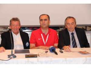 ‘Avrupa Kadınlar Petank Şampiyonası’ Mersin’de Yapılıyor