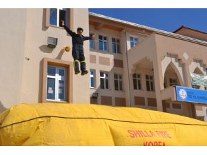 Bilecik’te Yangın Tatbikatı Gerçeğini Aratmadı