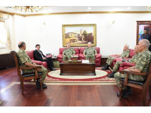 Kara Kuvvetleri Komutanını Orgeneral Akar’dan Vali Küçüke Ziyaret