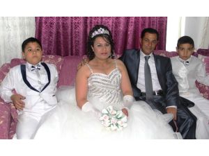 (Özel Haber) - 15 Yıl Sonra Gelinlik Giyip Düğün Yaptırdı