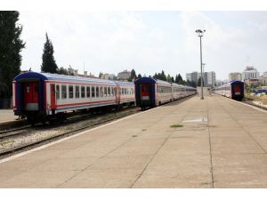 (Özel Haber) Gaziantep Tren Garı’na 11 Yıl Sonra Yolcu Treni Geldi