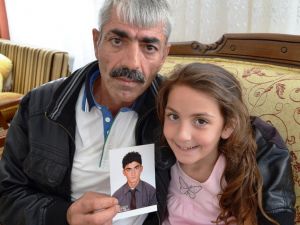 Tekneyle Gezerken Yunan Deniz Polisi Tarafından İnsan Kaçakçısı Diye Yakalandı, 135 Yıl Hapis Cezası Aldı