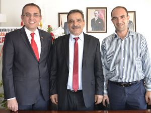 Mhp’de İki İlçe Başkanı İstifa Etti