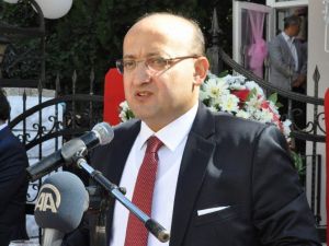 “Biz Mazluma Kimliğini Sormuyoruz