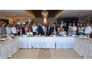 Vali Öztürk: Antalya’da Beş Bin Suriyeli Mülteci Var