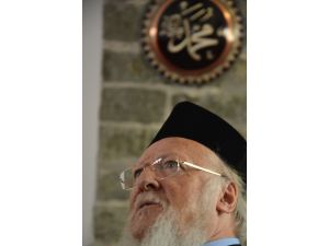 Fener Rum Patriği Bartholomeos Kızlar Manastısı Ve Fatih Küçük Camii’ni Ziyaret Etti