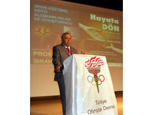 “Hayata Dön, Uyuşturucunun Esiri Olma” Konferansı
