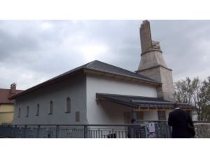 Tarihi Caminin Altına İçkili Mekan Açtılar