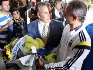 Fenerbahçe Kafilesi Manisa’da