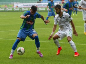 Bursaspor Deplasmandan Puanla Döndü