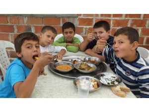 Burhaniyede Düğün Yemeklerinde Fırın Lezzeti