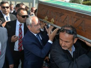Kılıçdaroğlu Da Omuz Verdi