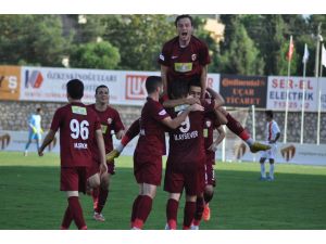 İnegölspor Lider Karşısına Çifte Bayram İçin Çıkacak