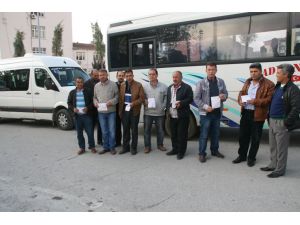 Trafik Cezalarından Bunalan Servis Şoförleri Yolu Kapattı