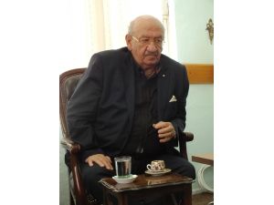 Tariş Başkanı Cahit Çetin Burhaniye Kooperatifini Ziyaret Etti