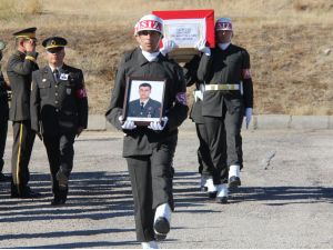 Şehit Uzman Çavuşa Elazığda Tören Düzenlendi