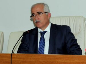 Vali Tuna: “O Muhabiri Biraz Meşhur Edeceğiz”