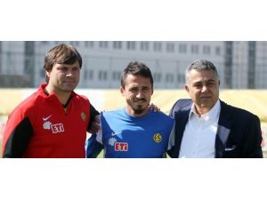 Mesut Hoşcandan Taraftarlara Passolig Sitemi