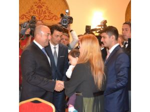 Bakan Çavuşoğlu, Musul’da Alıkonulan Konsolosluk Çalışanları İle Bir Araya Geldi