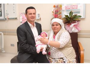 17 Yıllık Bebek Hasretleri Sona Erdi