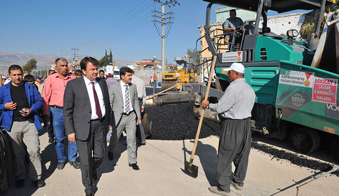 Başkan Erkoç Asfalt Çalışmalarını İnceledi