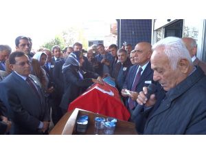 Ulusoy Son Yolculuğuna Uğurlanıyor