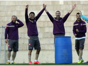 Osmanlıspor Fkda Neşeli Antrenman