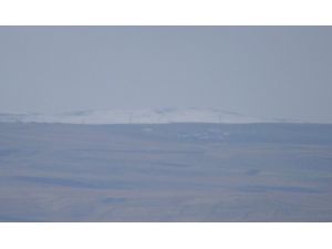 Kars’a Mevsimin İlk Karı Yağdı
