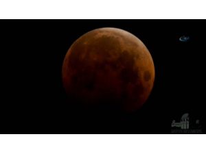 Kanlı Ay Tutulması Büyüledi