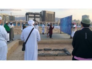 Cennet’ül Baki’ye Ziyaretçi Akını