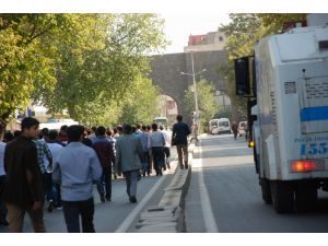 Diyarbakır’da Işid Protestosu