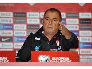 Fatih Terim: Formayı Hak Etmeyenlere Vermeyeceğim