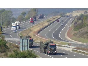 Sınıra Tank Sevkiyatı Başladı