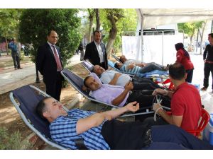 ‘Kan Dökmeyelim, Kan Verelim’ Etkinliği