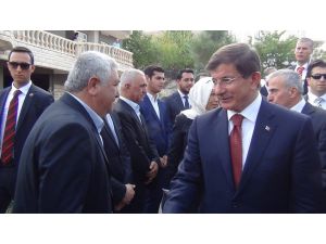 Başbakan Davutoğlu, Çalıka Taziye Ziyaretinde Bulundu
