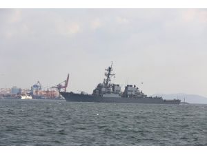 Abd Savaş Gemisi, İstanbul Boğazından Geçti