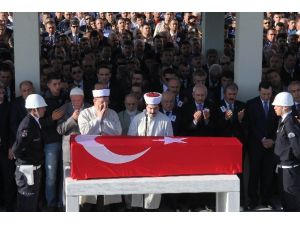 Şehit Emniyet Müdür Yardımcısına Veda