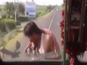 Akrobatik Trafik Canavarı!