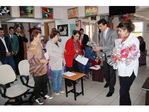 Her Dört Kişiden Biri Ruhsal Hastalık Yaşıyor
