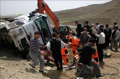 Vanda trafik kazası: 2 ölü 